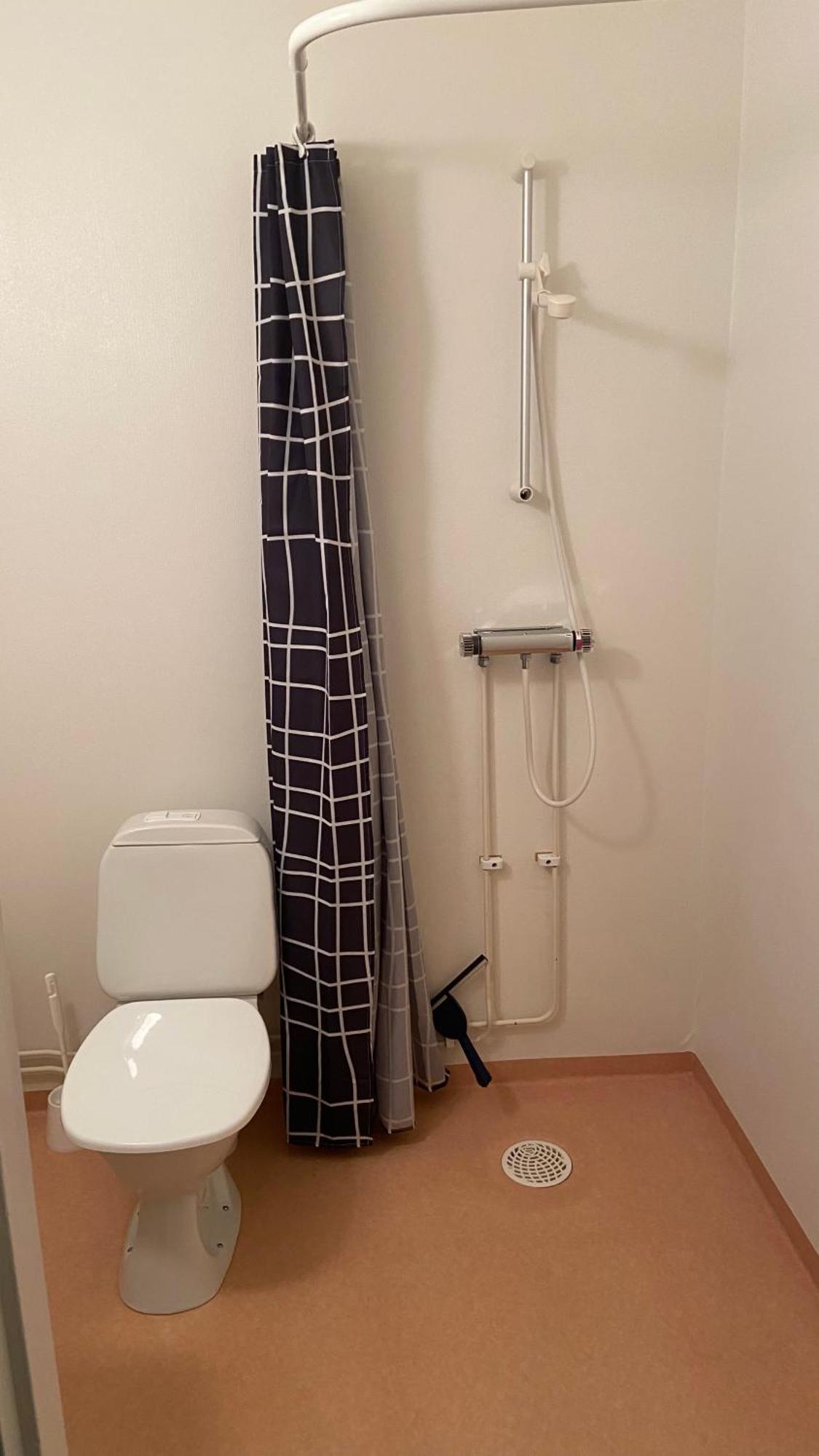 Naeskottshallen Nalden Chambre photo